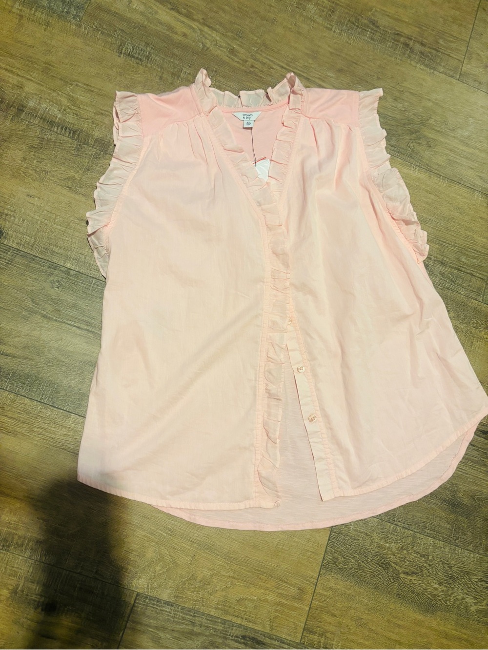 Crown and Ivy NWT pink ruffle button front shirt XL